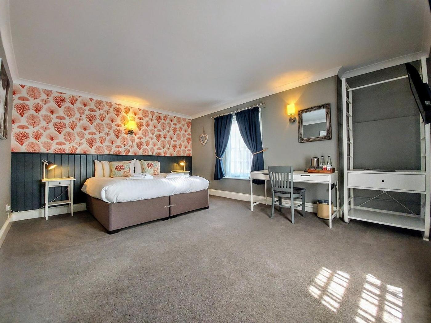 Seale Arms Bed & Breakfast Dartmouth Bagian luar foto